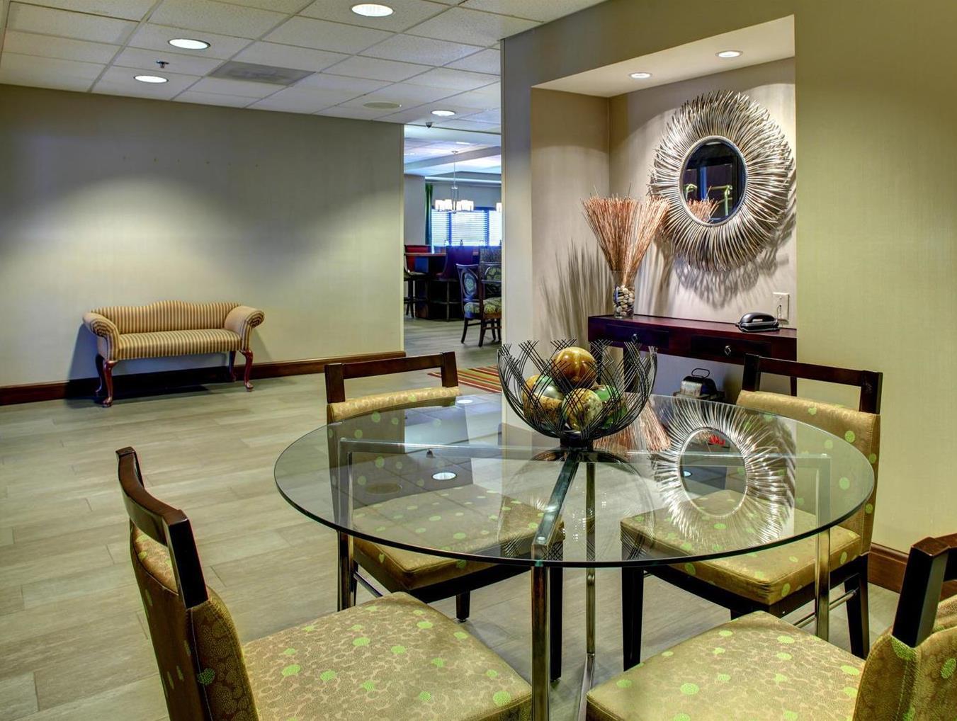 Mauldin Hampton Inn Greenville/Woodruff Road מראה חיצוני תמונה