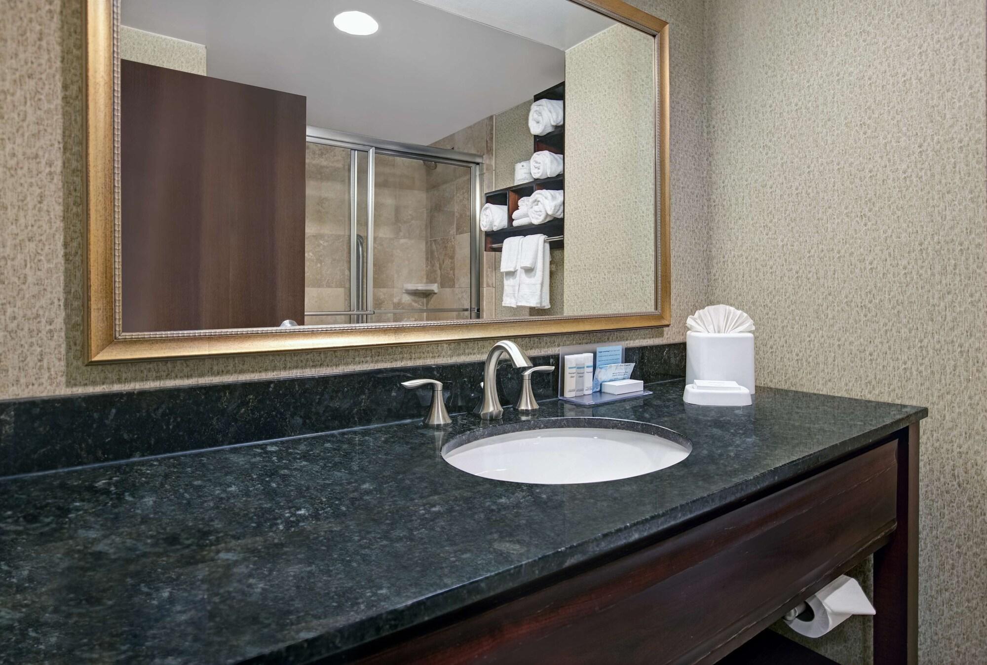 Mauldin Hampton Inn Greenville/Woodruff Road מראה חיצוני תמונה