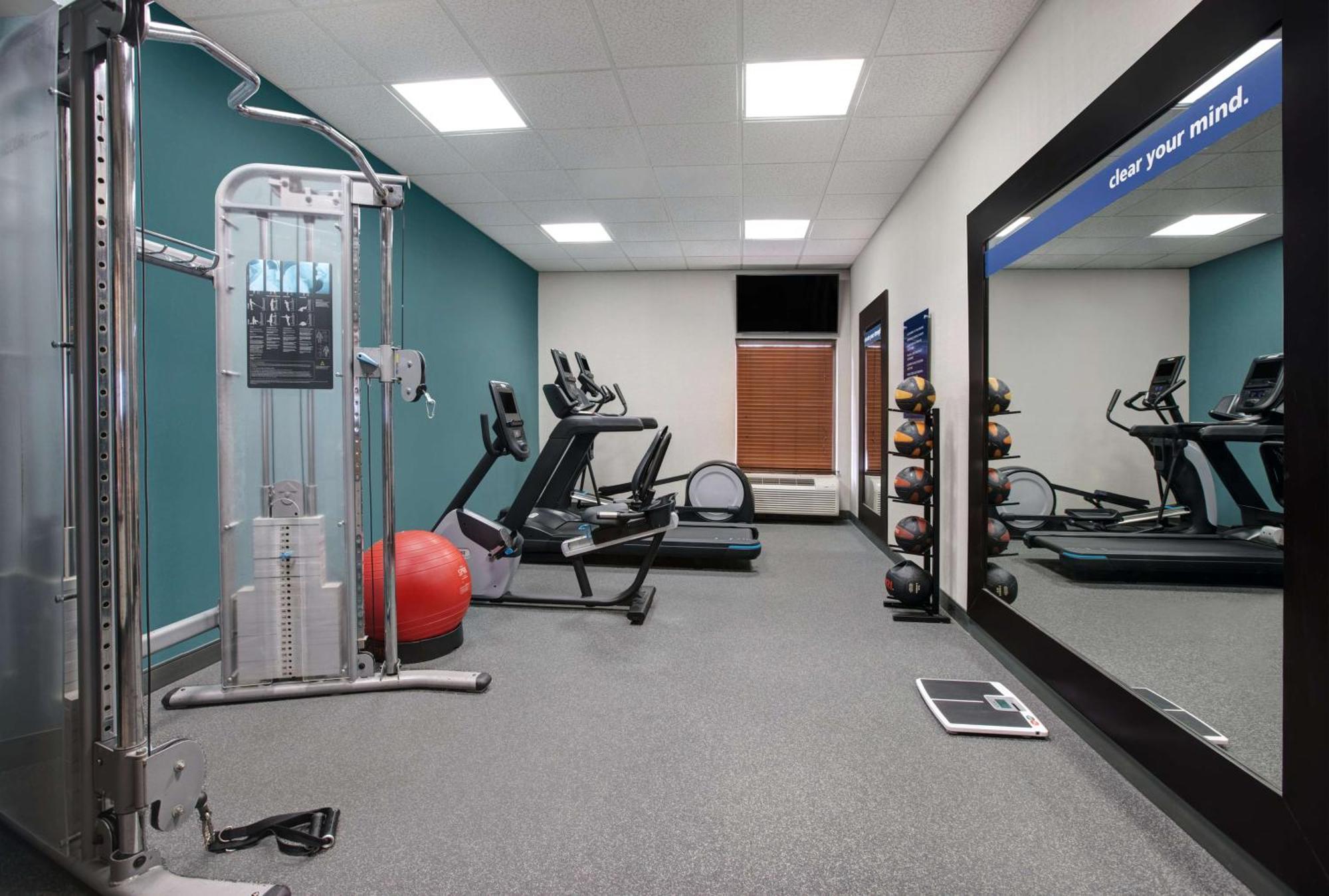 Mauldin Hampton Inn Greenville/Woodruff Road מראה חיצוני תמונה