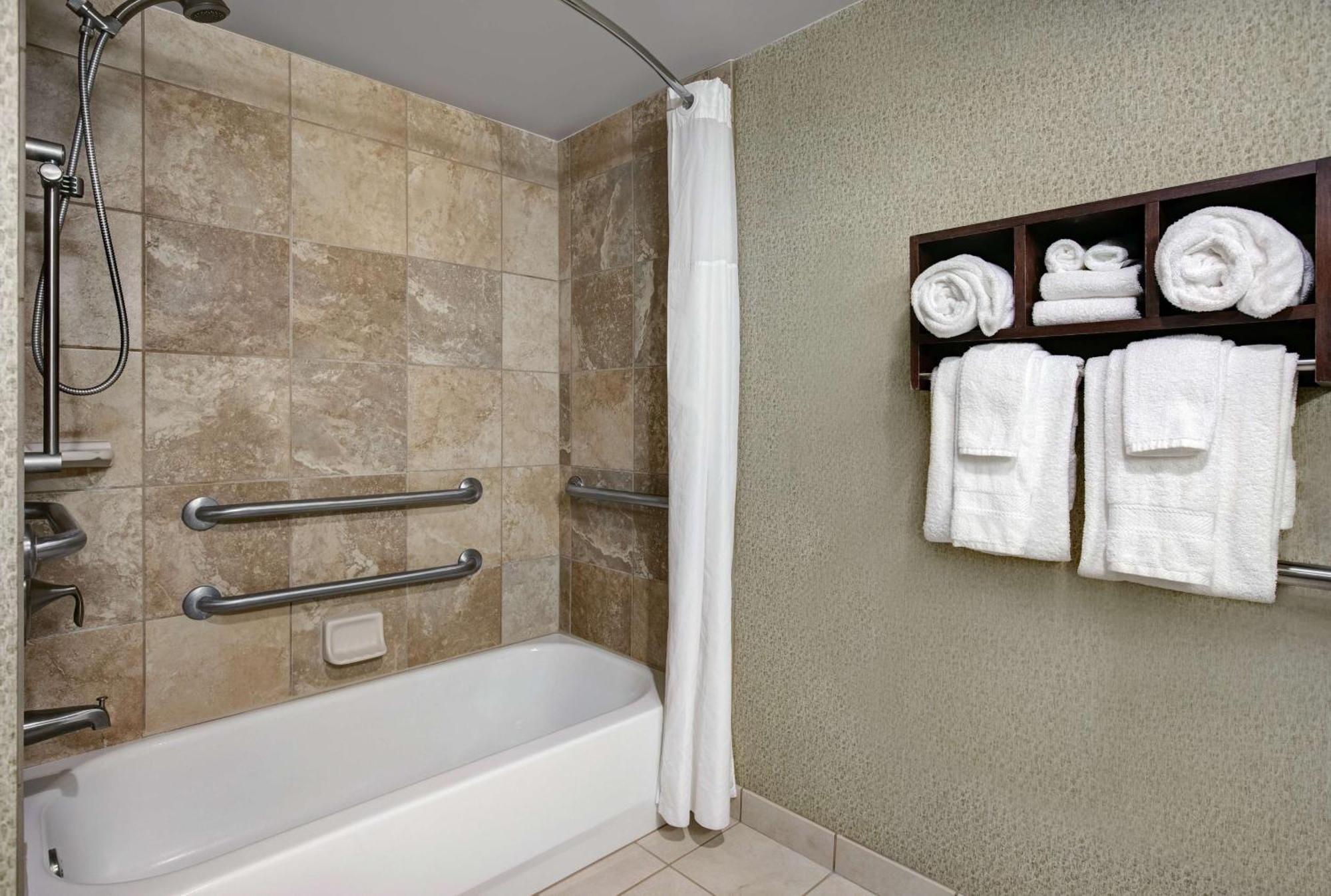 Mauldin Hampton Inn Greenville/Woodruff Road מראה חיצוני תמונה